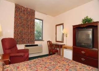 Howard Johnson Inn Nicholasville/Lexington Exterior photo