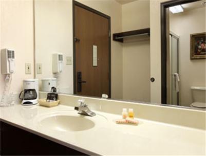 Howard Johnson Inn Nicholasville/Lexington Room photo
